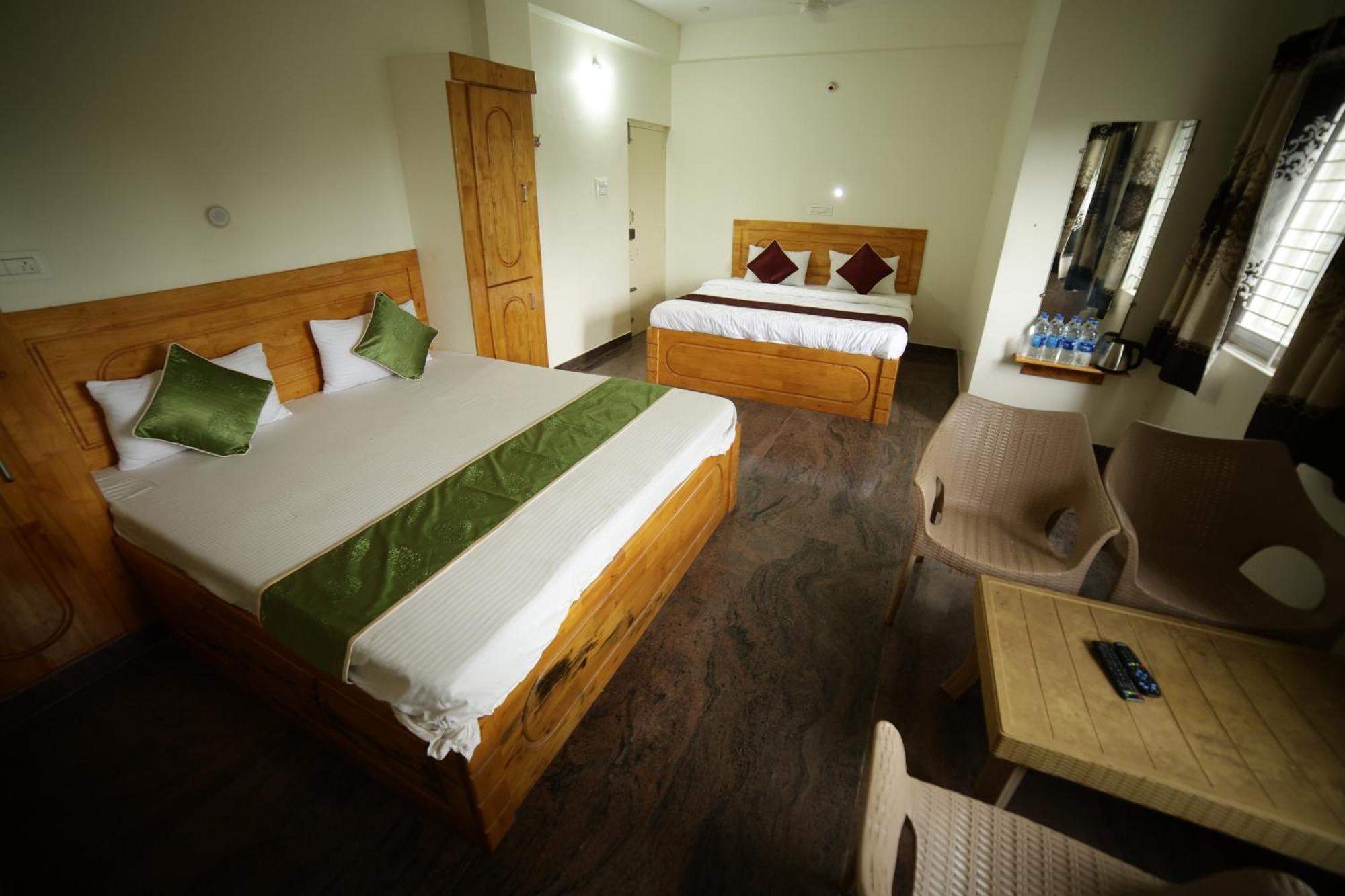 Naksha Tree Hotels - Yelagiri Exterior photo