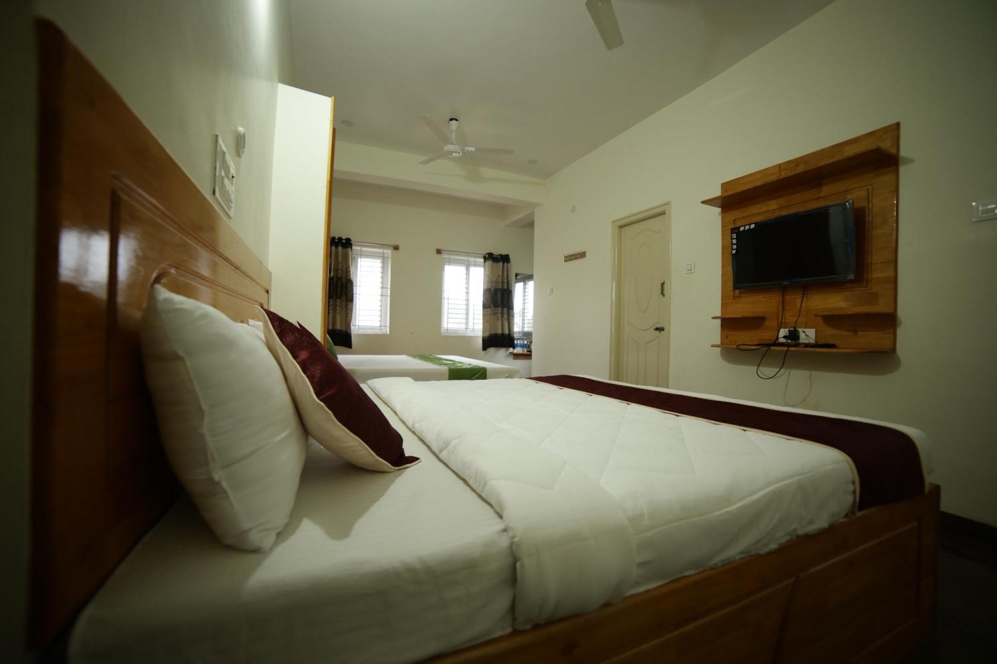 Naksha Tree Hotels - Yelagiri Exterior photo